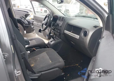 2016 Jeep Compass Sport from USA, damaged, VIN 1C4NJDBB3GD713082